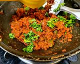पाव भाजी मसाला पाव - मुंबई स्पेशल स्वादिष्ट चटपटा स्ट्रीट फूड रेसिपी चरण 4 फोटो