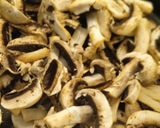 Foto del paso 2 de la receta: Gratín de Pollo a la crema espinaca y hongos 🍄🟫