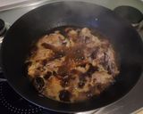 Hình bước làm 5 của món Gà Kho Nấm Hương Kiểu Người Hoa/ Braised Chicken Mushroom