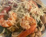 Foto del paso 9 de la receta: Spaghetti con calabacín, champiñón y gambones