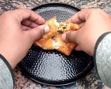 A picture of step 1 of Chola Samosa Chaat 📌.