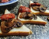 Foto del paso 1 de la receta: TAPITAS🍄Chachi...!