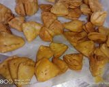 A picture of step 4 of Crispy Nimki.
