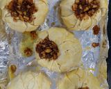 Foto langkah ke 5 dari resep Apple Bomb Pastry.