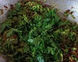 दुळीच्या फुलांची भाजी (dulichya fulachi bhaji recipe in marathi) रेसिपी स्टेप 3 फोटो 