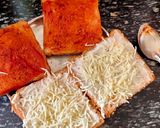 A picture of step 2 of Cheesy Egg Sandwich.