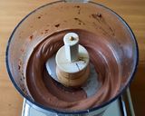 Foto del passaggio 5 della ricetta Finto gelato con banana congelata e cacao