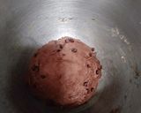 Foto langkah ke 3 dari resep Roti Tawar Coklat Chip (eggless).