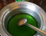 A picture of step 5 of Tiranga Pudding.