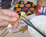 Foto del paso 3 de la receta: Halloween cotonetes sucios