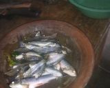 Foto langkah ke 2 dari resep Ikan wader goreng.
