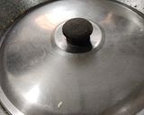 अळीव लाडू (aliv laddu recipe in marathi) रेसिपी स्टेप 2 फोटो