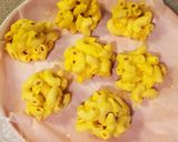 Foto del paso 8 de la receta: Bombas de macarrones con queso🌺