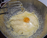 Foto del paso 1 de la receta: Bizcocho marmolado de chocolate al aroma de clementinas