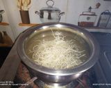 गुड़ मिश्री सेवई (gur mishri sevai recipe in Hindi) रेसिपी चरण 1 फोटो