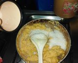 A picture of step 3 of Basan ka halwa.