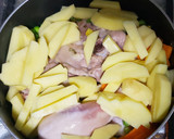 Foto del paso 3 de la receta: Estofado de pollo tipo arvejado