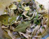 A picture of step 7 of Maria's marinated gavros.