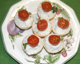 Foto del paso 4 de la receta: Aperitivos con crema de queso azul y whisky