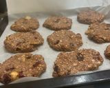 A picture of step 5 of Banana cocoa energy bar.