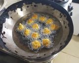 A picture of step 3 of Mixed Dal Vada no onion no garlic.