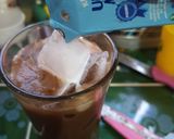 Foto langkah ke 3 dari resep Es Coklat anti Mubazir.
