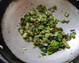 A picture of step 2 of Spring onion and potato.