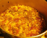 முட்டைகோஸ் குடைமிளகாய் பொரிச்ச கூட்டூ (Cabbage  kudaimilakaai poricha kootu recipe in tamil) ரெசிபி ஸ்டேப் 4 புகைப்படம்