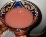 A picture of step 1 of Watermelon and pineapple juice.