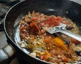 A picture of step 5 of Special Prawns masala gravy.