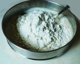 A picture of step 3 of Calzone.