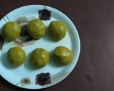 A picture of step 2 of Besan Ladoo.