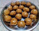 A picture of step 8 of Panjiri Ladoo.