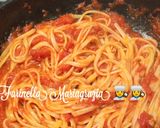 Foto del passaggio 3 della ricetta Pasta Linguine con pelato e tonno di fantasia 👩‍🍳🇮🇹🌍🏡🌇
