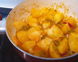 Foto del paso 8 de la receta: Patatas con sepia y almejas