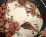 Foto del paso 5 de la receta: Espaguetis integrales con pavo y salsa de queso de Cabra