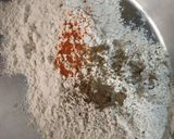 चटपटी बनाना पूरी (Banana Puri Recipe In Hindi) रेसिपी चरण 2 फोटो