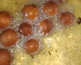 A picture of step 3 of Dry milk ky gulab jamun.