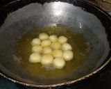 A picture of step 6 of Gulab jamun.