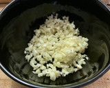 A picture of step 2 of Noodles with Shrimp and Lemon.