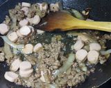 Foto langkah ke 2 dari resep Spaghetti sosis + beef.