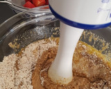 Foto del paso 3 de la receta: Tarta de fresas y almendras con canela