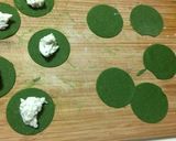 A picture of step 7 of Spinach Ricotta Ravioli In Tomato Cream Sauce.