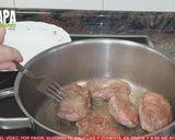 Foto del paso 3 de la receta: Carrilleras de cerdo en salsa