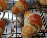 A picture of step 24 of Croissants.