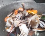 Foto langkah ke 4 dari resep Sup kepiting kembang kol.