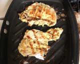 Foto del paso 2 de la receta: Pollo asado, con brócoli salteado y papa sancochada con margarina
