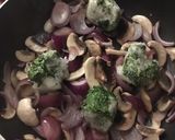 A picture of step 1 of Chorizo and Spinach Creamy Pasta.