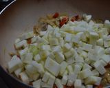 Foto del paso 5 de la receta: Salteado de hongos y zucchini