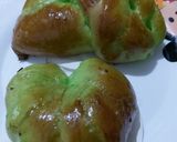 Foto langkah ke 7 dari resep Roti Sobek Pandan Melaka.